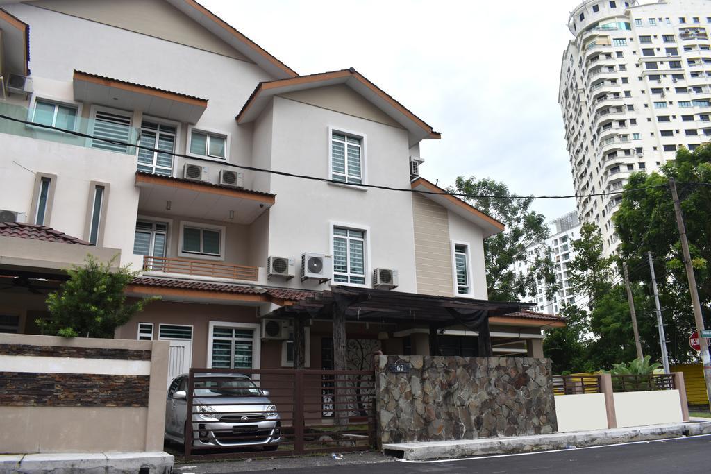67 First Island Villa Bukit Jambul Exterior foto