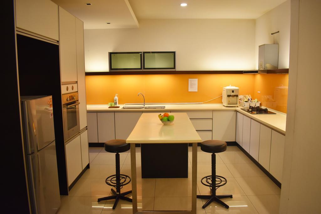 67 First Island Villa Bukit Jambul Exterior foto